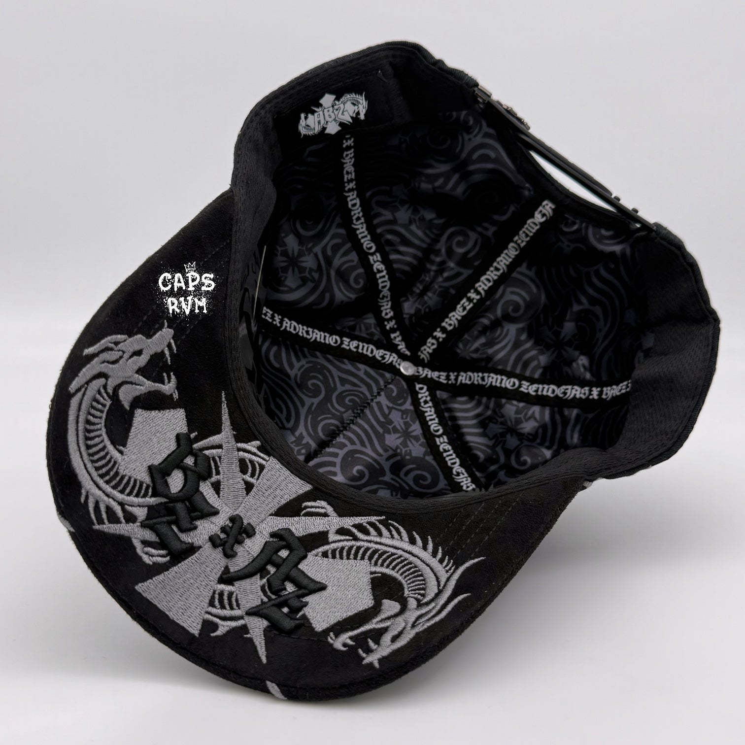 BÁEZ X SHIFU “ABZ TOTAL BLACK”