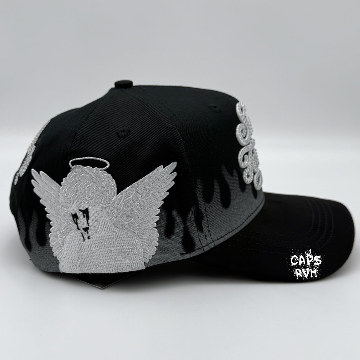 DANDYHATS X JUNIOR H “Y LLORO”